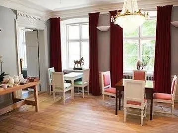 Hotel Hellstens Malmgard Stockholm 3*,